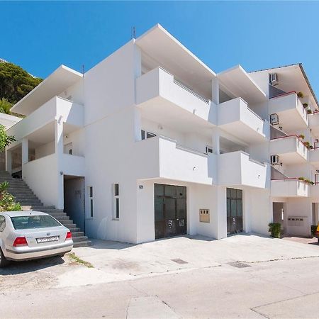 Apartman Mira- 오미스 외부 사진